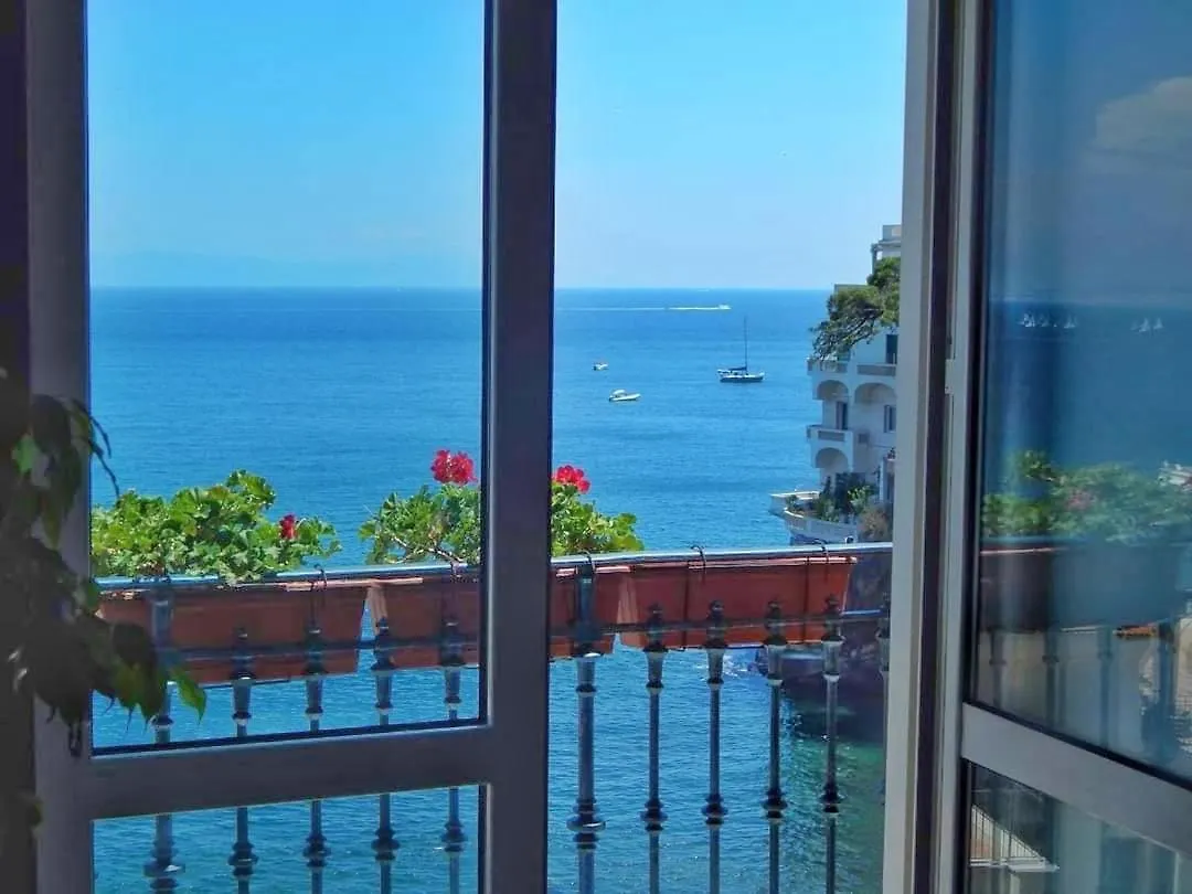 Casa Parthenope, A Window On The Sea Apartment Naples
